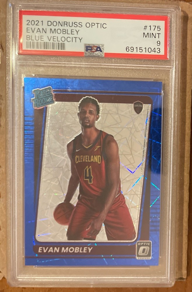 2021-22 Donruss Optic Rated Rookie Evan Mobley RC Blue Velocity Prizm PSA 9