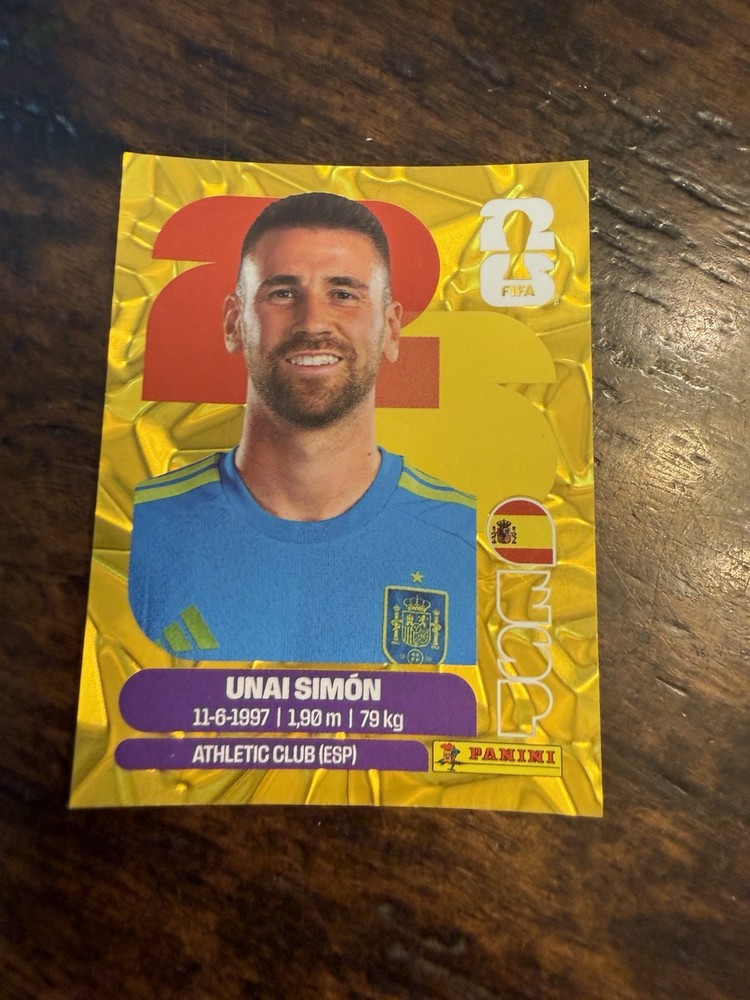 2026 Panini FIFA World Cup Stickers – Unai Simon Gold Crumple #ESP 2 Spain