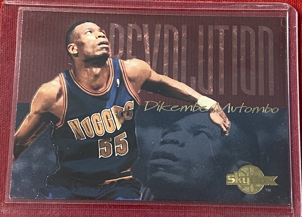 Dikembe Mutombo 1994-95 SkyBox Premium Revolution #R5 – Denver Nuggets