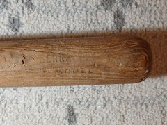 30&Prime; 1960s Old Vintage Yogi Berra Baseball Bat New York Yankees Joseph Kren Bat