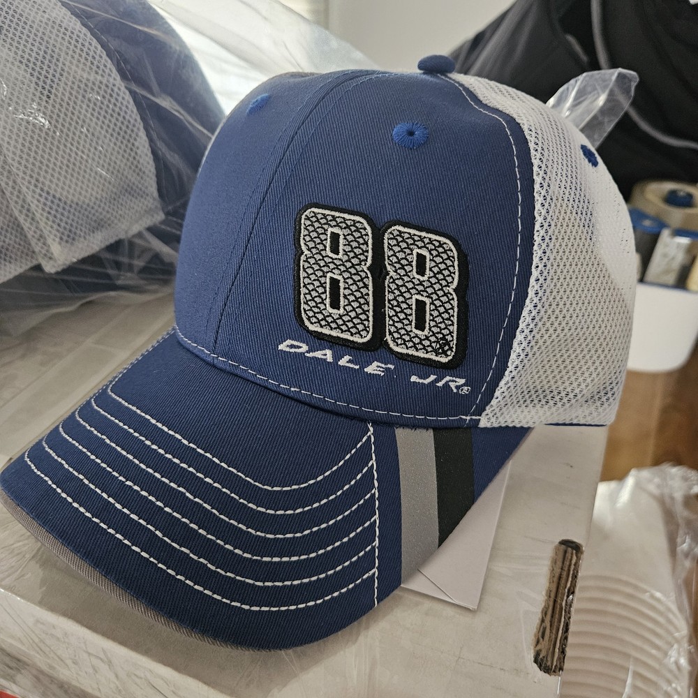 88 Dale Earnhardt jr Valvoline Hat Chase Blue White Mesh Back Nascar Racing NEW