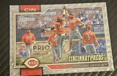 Topps 2026 Series 2 Cincinnati Reds #488 Topps Chrome Silver Sparkle