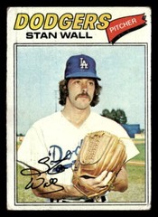 1977 Topps #88 Stan Wall