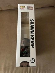 SHAWN KEMP SEATTLE SONICS SMOKE WEED EVERYDAY SIGNED SLAM FUNKO POP RARE BAS COA