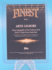 2024-25 Topps Finest – Finest Autographs Artis Gilmore BLUE X-FRACTOR 93/99