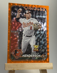 2024 Topps Gunnar Henderson Orange Crackle Foil /299 Rookie Cup #450 Color Match