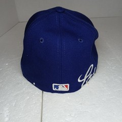 New Era 59Fifty LA Dodgers Fitted Hat 6 7/8 Side Script Logo White