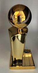 Golden State Warriors 2017 NBA Champions Replica Ring , Trophy And Bobbleheads