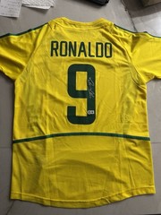 Ronaldo Nazario Signed Brazil FC Home Soccer Jersey #9 with Beckett COA