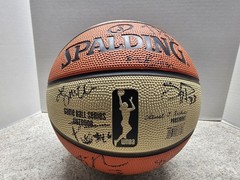 Minnesota Lynx WNBA 2014 Autographed Basketball No COA