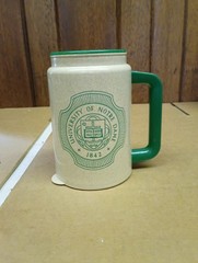 University of Notre Dame ND Fighting Irish 1842 Whirley Plastic Cup Mug w/Lid