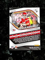 Patrick Mahomes II 2025 Panini Prizm Orange Cracked Ice Kansas City Chiefs #26