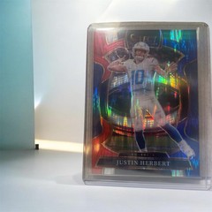 2025 Panini Select – Concourse Justin Herbert #1 Red & Blue Shock Prizm