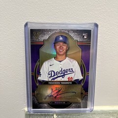 2024 Topps Triple Threads Yoshinobu Yamamoto Rookie Auto 31/75