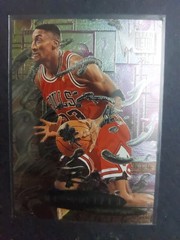 1996-97 Fleer Metal Metallized Scottie Pippen #229