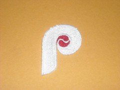 *VINTAGE PHILADELPHIA PHILLIES MLB PATCH IRON ON 2 1/4 INCHES *