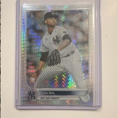 Topps Chrome 2022 Luis Gil New York Yankees #202 Rookie Prism Refractor