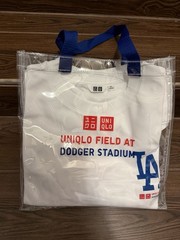 LA Dodgers, Father’s Day UNIQLO T-Shirt (Md) & Clear Tote Bag, 06/21/2026 SGA
