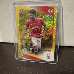 2025-26 Topps Chrome UEFA CC – #161 Igor Jesus /275 Yellow Mini Diamond RC