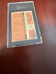 1972 Topps #200 Lou Brock HOF. SGC 5