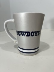 Dallas Cowboys Ceramic Mug NFL Football Cup 4 3/4” Tall Navy/Silver NWT