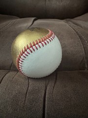 Rawlings Official MLB Gold & White 2022 World Series Matchup Baseball