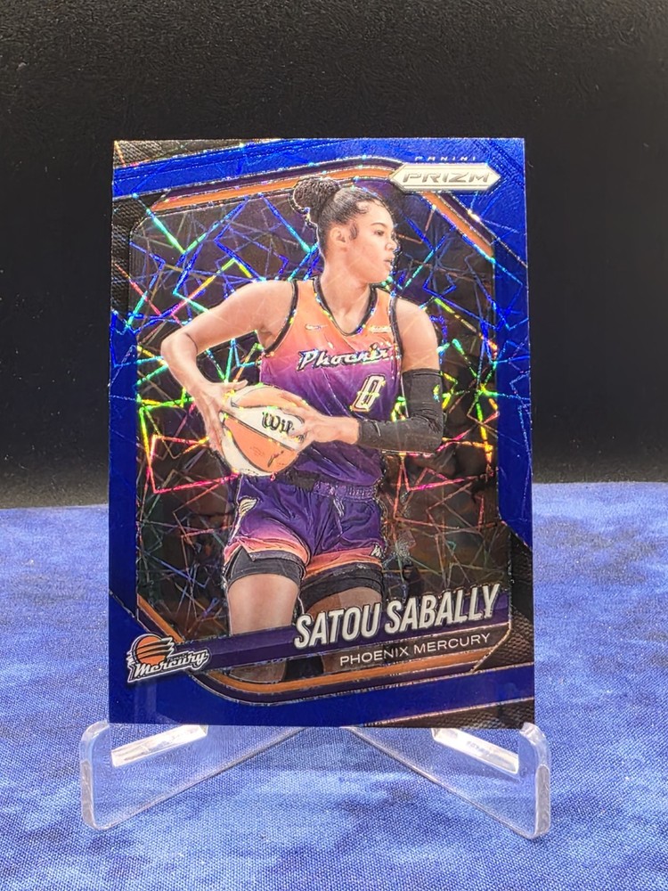 2025 Panini Prizm WNBA #4 Satou Sabally Blue Velocity Prizm