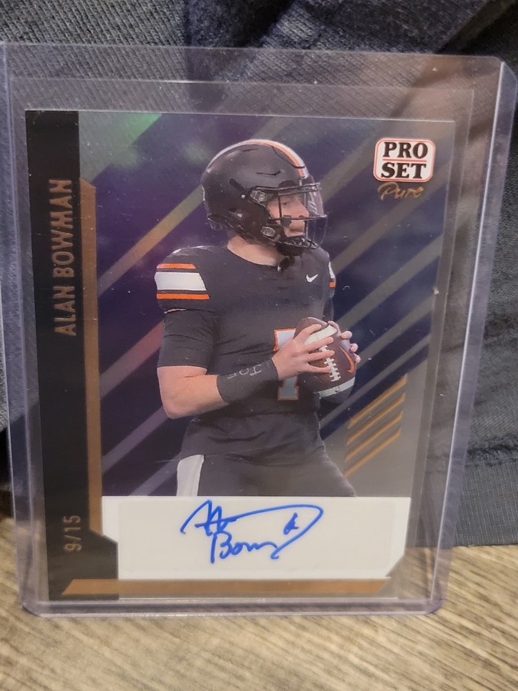 2024 Leaf Pro Set Pure Autographs Alan Bowman #BA-AB1 Holo 9/15