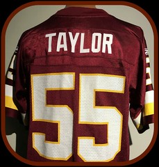 WASHINGTON REDSKINS JASON TAYLOR REEBOK ON FIELD REPLICA JERSEY ADULT SMALL NWOT