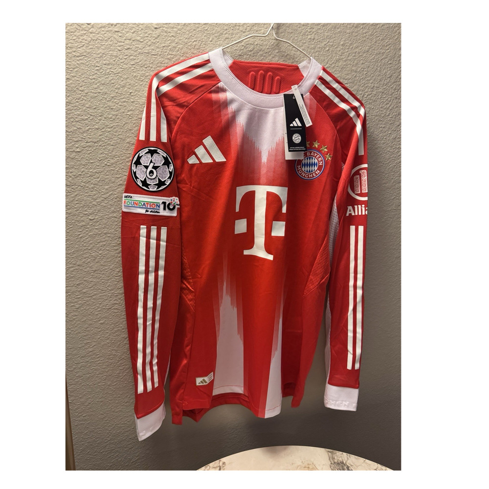 adidas Bayern Munich Olise #17 Officialy Licensed Long Sleeve Jersey Size XL