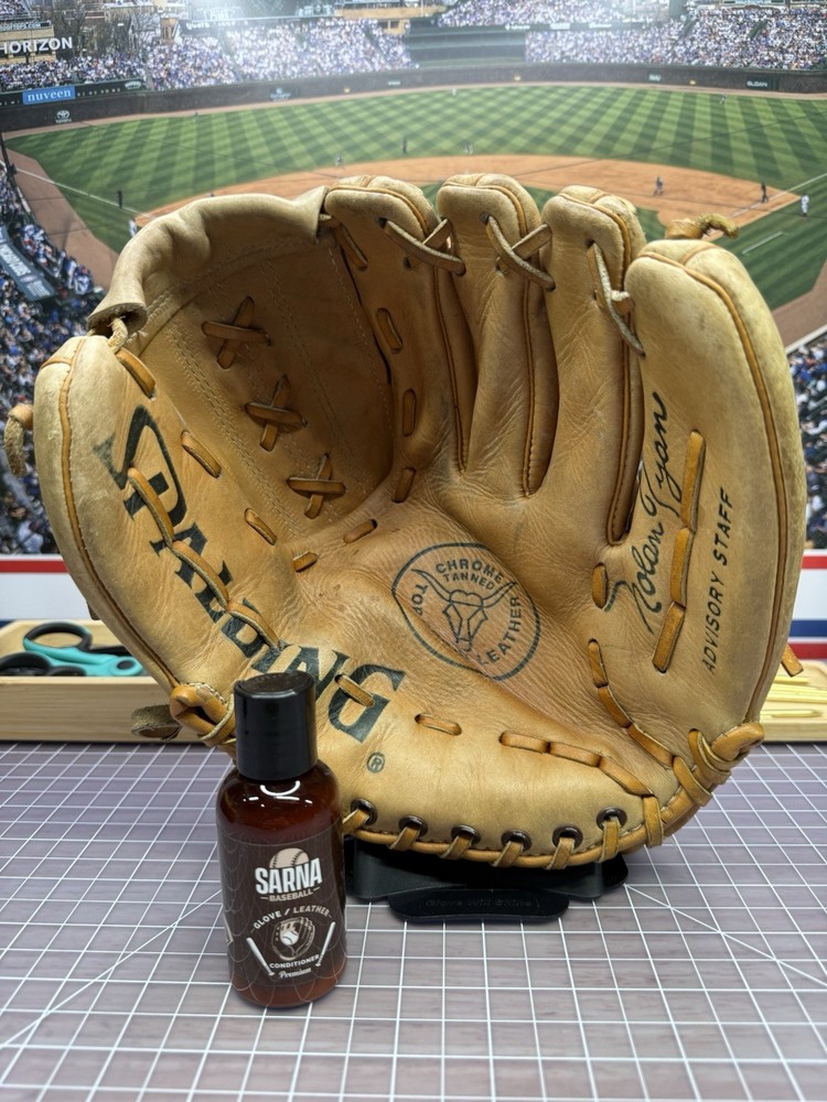 1970s Spalding 42-6115 Nolan Ryan Advisory Staff Baseball Glove ARC