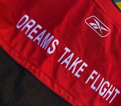 Vintage Reebok Calgary Stampeders CFL Football Jersey Dreams Take Flight Mens XL