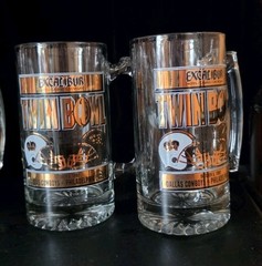 2 PC 20oz Mugs Cowboys/Eagles Mon Night FB OCT.05.1992 Twin Bowl EXCALIBUR party