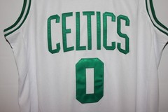 white Boston Celtics Jayson Tatum (0) stitched jersey (NWT) – adult M / 48