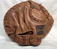 Vintage New York Yankees Yogi Berra Spalding Catchers Mitt Glove