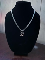Detroit Tigers Silver Necklace – 5mm Cuban Chain – 22&Prime; – Baseball Chain – MLB