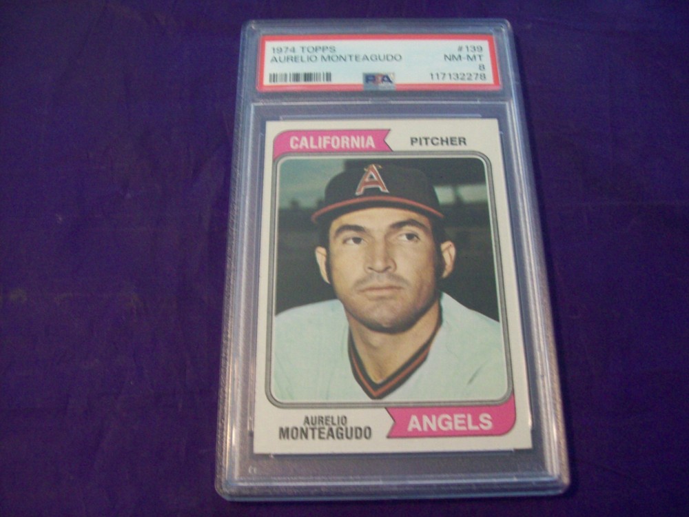1974 TOPPS #139 AURELIO MONTEAGUDO PSA 8