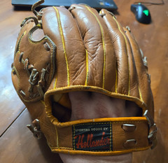 Vintage Hollander 1063 Bill Virdon Endorsed Cowhide Pro Baseball Glove – 1960s