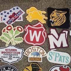 NHL HOCKEY VINTAGE LARGE SIZE EMBROIDERED PATCHES/YOU PICK ANY 2 / 5 TO 7 INCHES