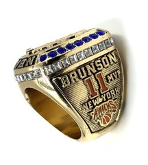 NEW YORK KNICKS CHAMPIONSHIP FAN RING & TROPHY SET JALEN BRUNSON ANUNOBY/TOWNS