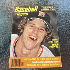 1976 BASEBALL DIGEST – Mark Fidrych – Detroit Tigers
