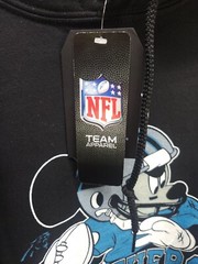 Carolina Panthers Mickey Mouse Hoodie Sweatshirt XL Adult NWT Junkfood NFL Black