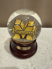 University of Michigan Wolverines Musical Snow Globe Football Champions Sports