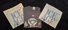 Chicago Blackhawks 2015 Stanley Cup « ICE AGE » Tribune Newspapers + Men&rsquo;s L Shirt