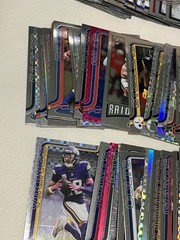 Random lot of topps chrome soccer/football Trading Cards