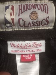 Chicago Bulls Hardwood Classics Men’s Large L Shorts Mitchell Ness NBA Swingman