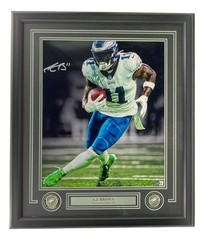 AJ Brown Signed Framed 16×20 Philadelphia Eagles Spotlight Photo BAS ITP