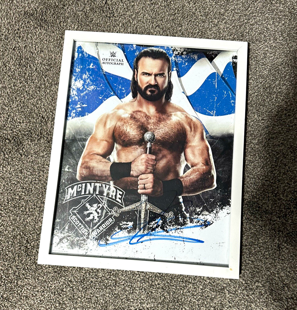 WWE Drew McIntyre Autograph
