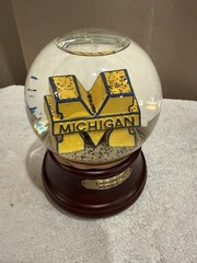 University of Michigan Wolverines Musical Snow Globe Football Champions Sports