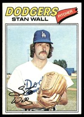Stan Wall #88 1977 Topps Baseball (5H)